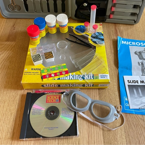 Microscope and Slide Building Set - Picture 3 of 8